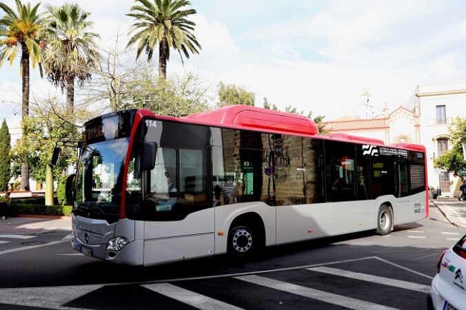 Imagen de un autobús urbano de Jerez