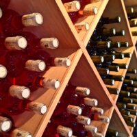 Supremo ratifica las sentencias contra los acusados del robo de botellas de vino