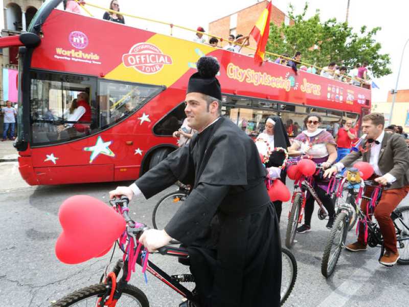 La Caravana de la Alegría del Lora Tamayo