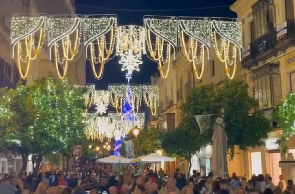 ¡La Navidad brilla en Jerez con un millón de luces!