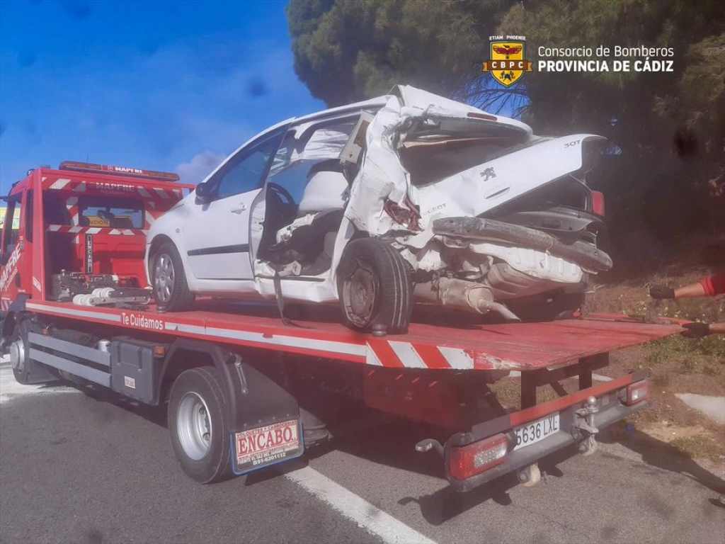 accidente tráfico San Roque cuatro heridos