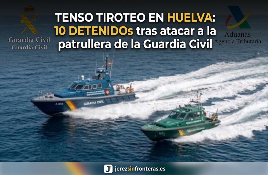 Embarcaciones de la Guardia Civil y del Servicio de Vigilancia Aduanera navegando durante el dispositivo policial en Huelva.