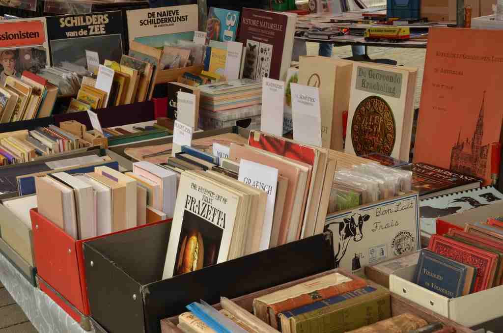 Feria del Libro en Jerez: un programa literario y vinícola