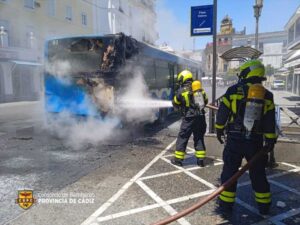 Jerez incendio en autobús