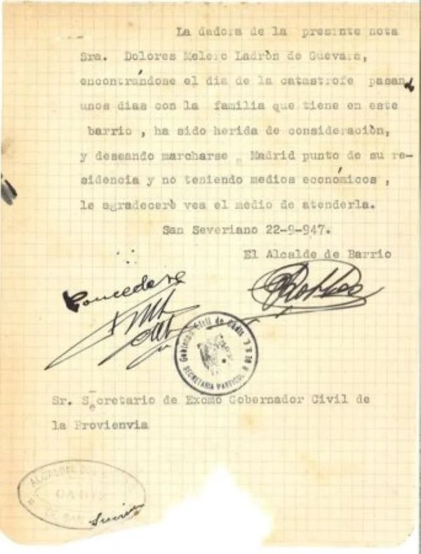 Solicitud oficial firmada por el Alcalde de Barrio de San Severiano en 1947 pidiendo auxilio para una herida en la explosión de Cádiz.