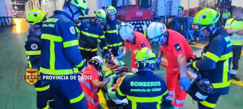 Un hombre de 70 años ha sido rescatado tras caer en un pozo en Jerez