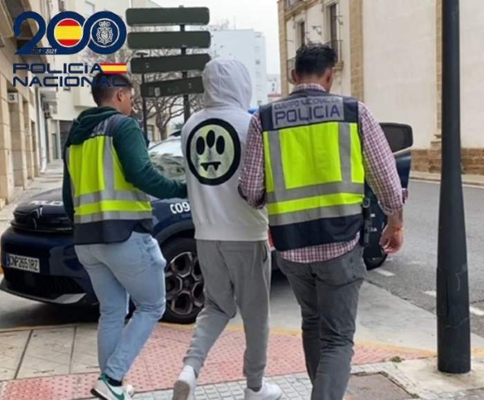 Caen en Cádiz los reyes de la estafa online: Policía desmantela peligrosa red criminal