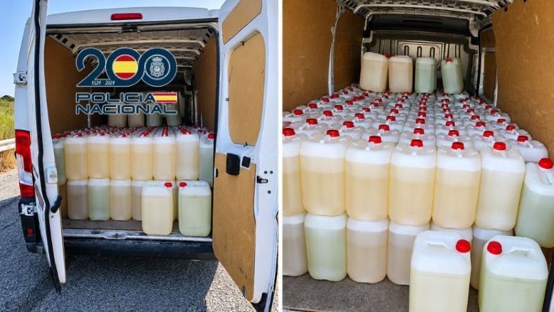 Furgoneta robada cargada con 170 garrafas de gasolina intervenida por la Policía Nacional en la autovía A-4.