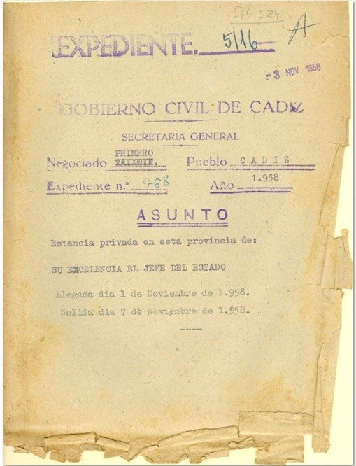  Carpetilla Expediente: Estancia Privada en esta provincia de de S.E el Jefe del Estado. Signatura 324 