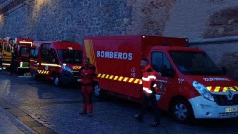 Alarma en Puy du Fou: Incendio obliga a evacuar parte del parque temático