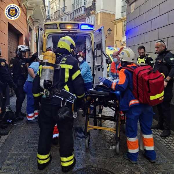 Cádiz de luto: Vecina fallece en incendio