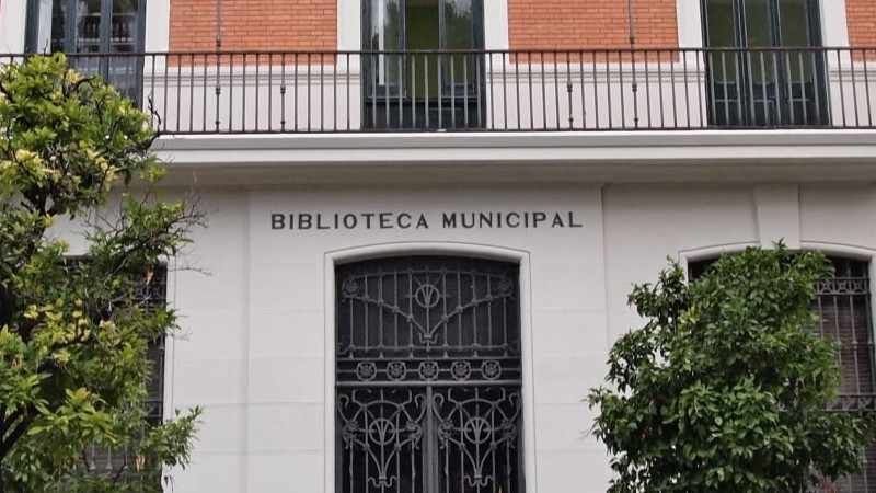 Jerez embellece su Biblioteca: ¡Prepárate para la nueva imagen!