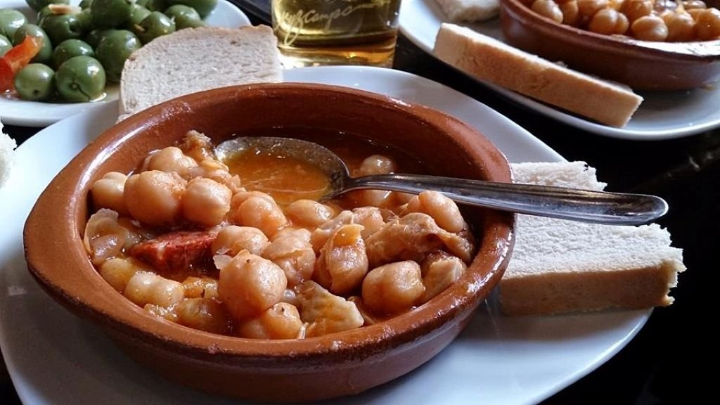 Un viaje culinario imperdible en Cádiz 2025