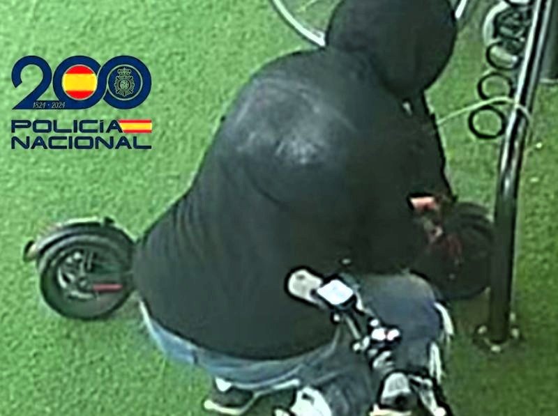 La Policía pone fin al robo de patinetes eléctricos en Jerez. Hay dos detenidos
