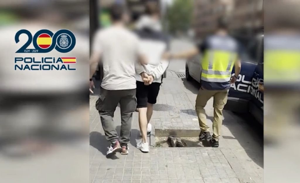 Vídeos ilícitos mujeres: un caso que sacude la intimidad