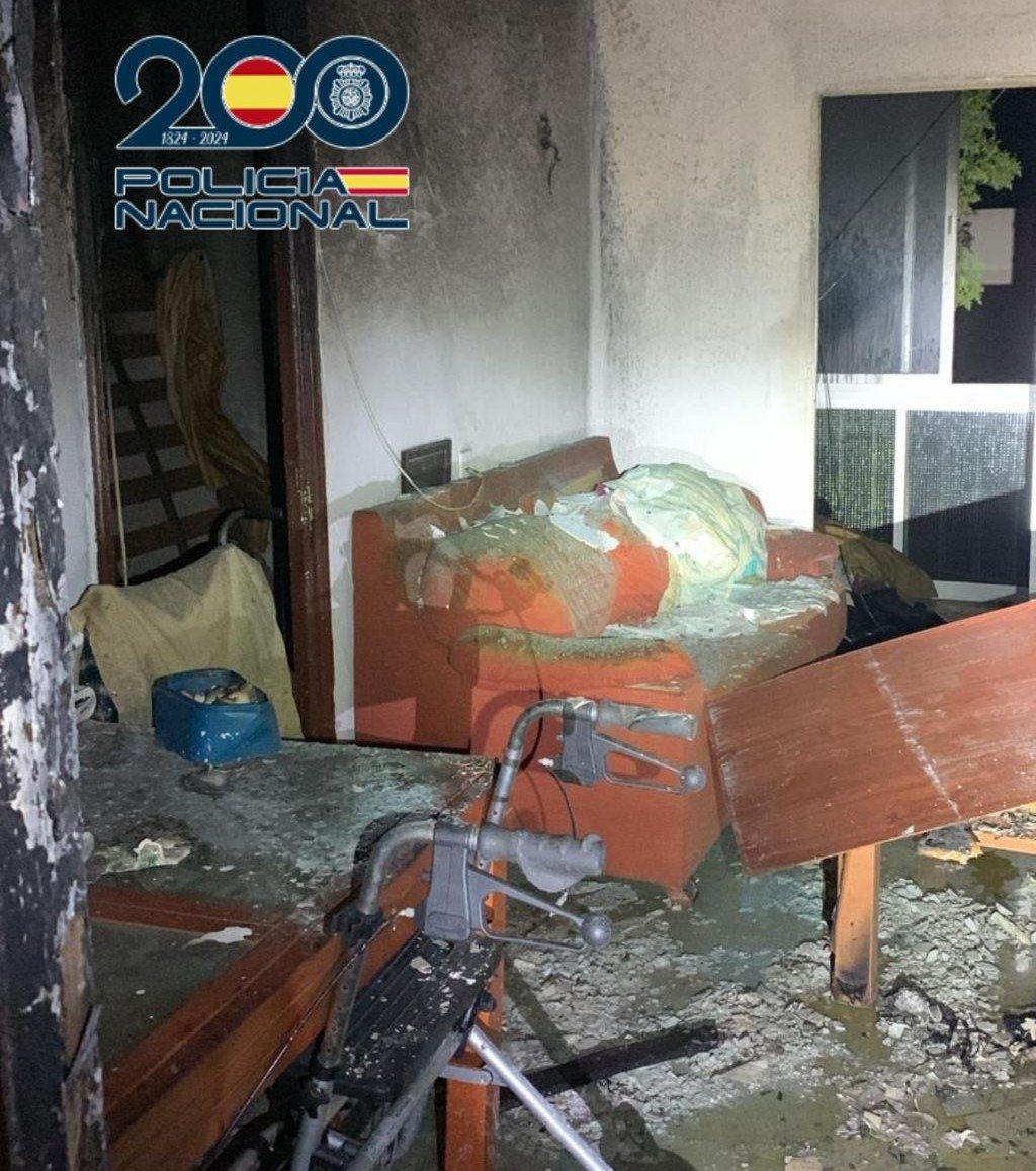 Rescatan a una persona con movilidad reducida de incendio mortal en San Fernando