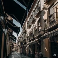 vale cualquier toldo