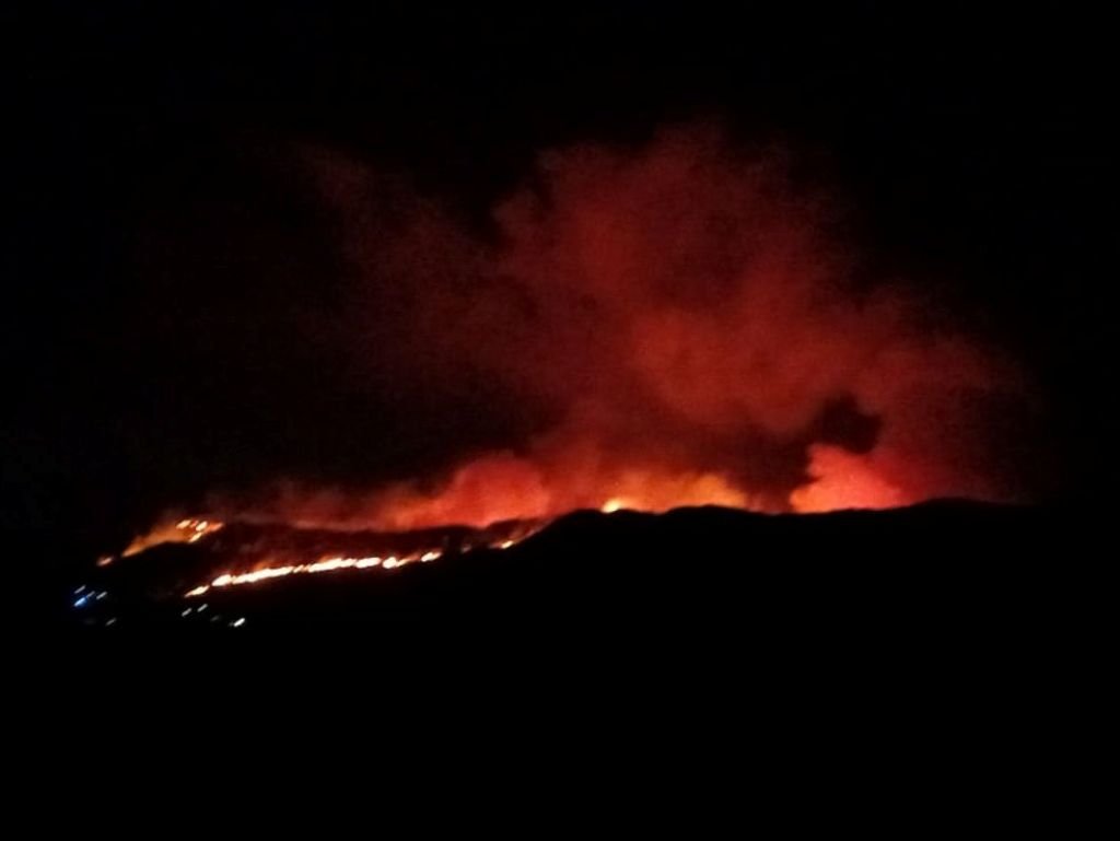 ¡El infierno arde en Andalucía! Un brutal incendio en Lubrín provoca la alerta máxima y las primeras evacuaciones