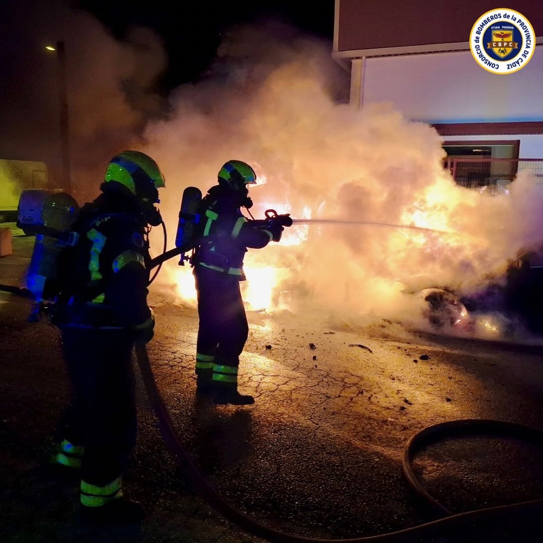Incendio en el Parque Comercial Las Dunas