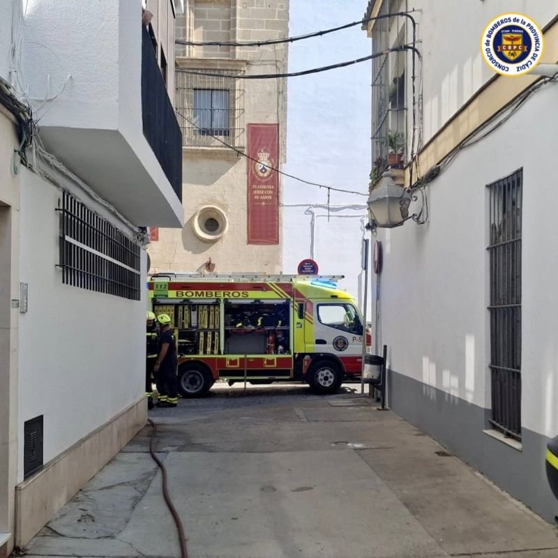 Incendio junto al Carmen en Jerez