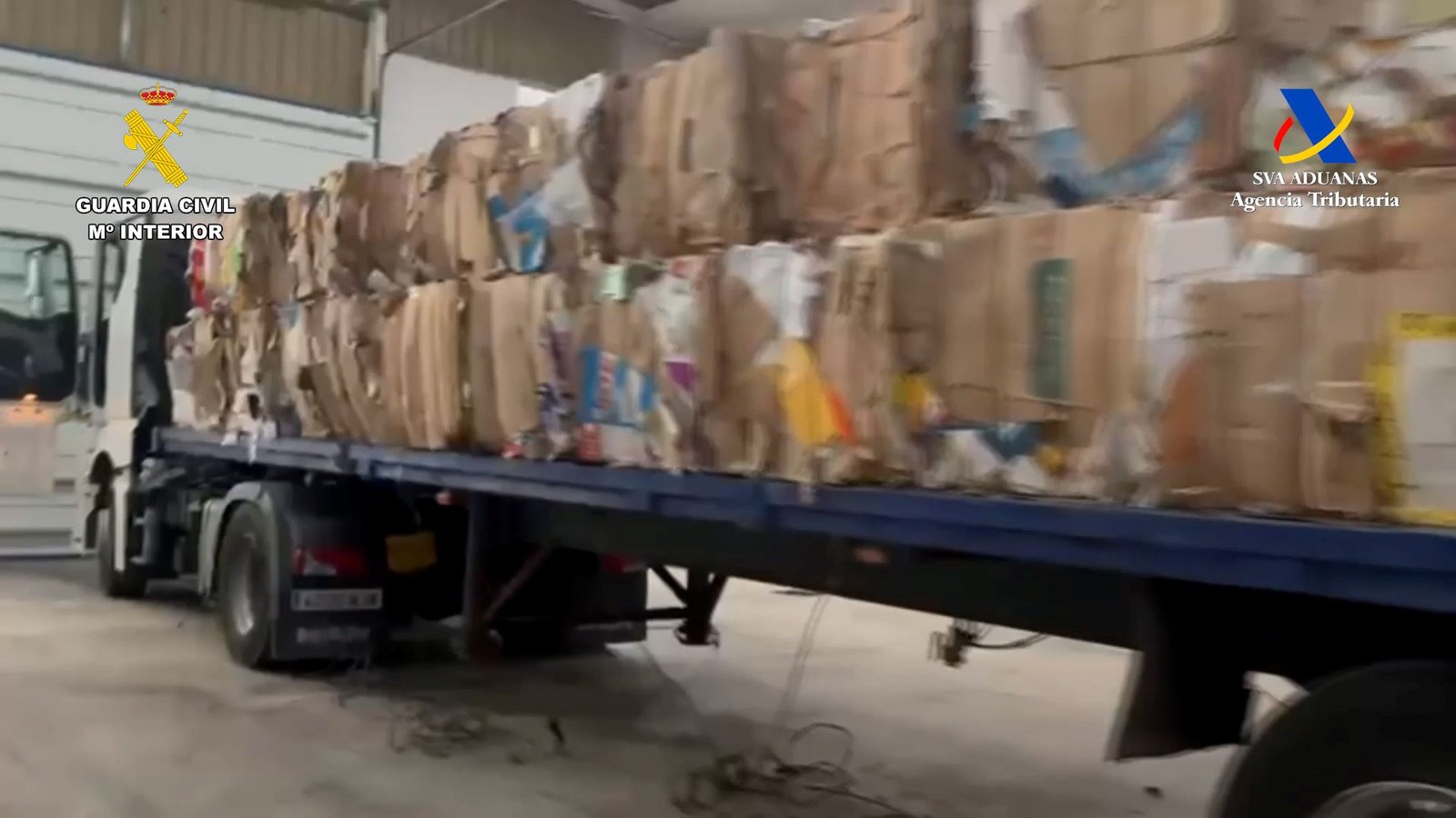 ¡Increíble! Así cae la macro-operación contra 3,2 toneladas de hachís oculto en cartones reciclados