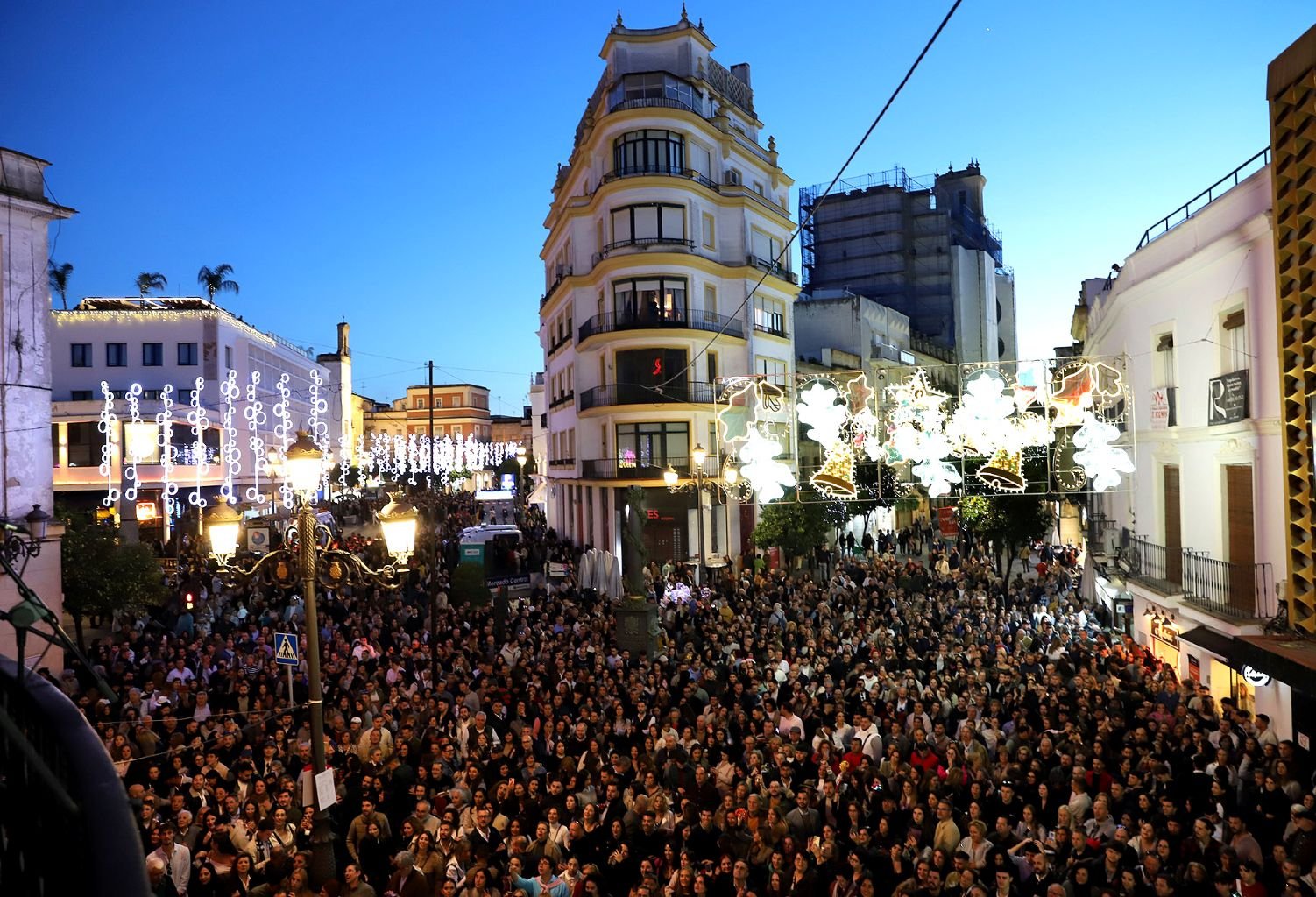 los vecinos de Jerez opinan sobre la zambomba