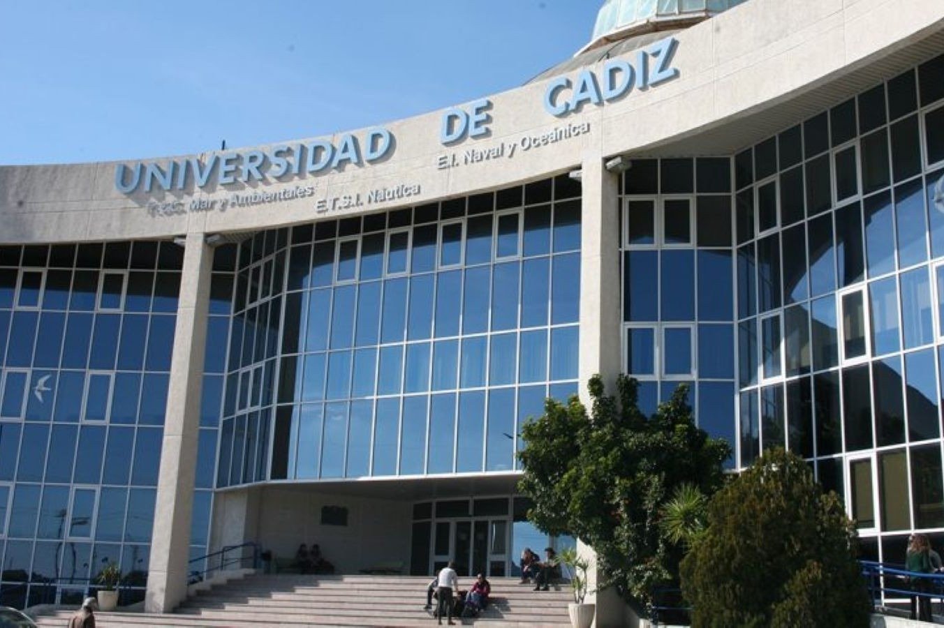 Técnico Auxiliar Servicios Conserjería UCA