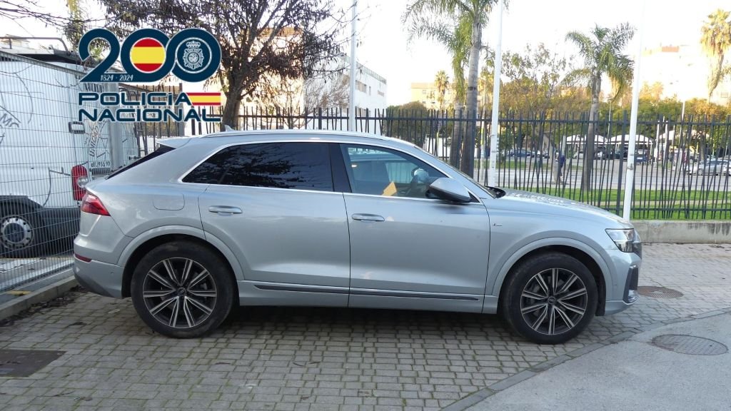 Vehículo de alta gama recuperado por la Policía Nacional tras una estafa en Jerez de la Frontera.