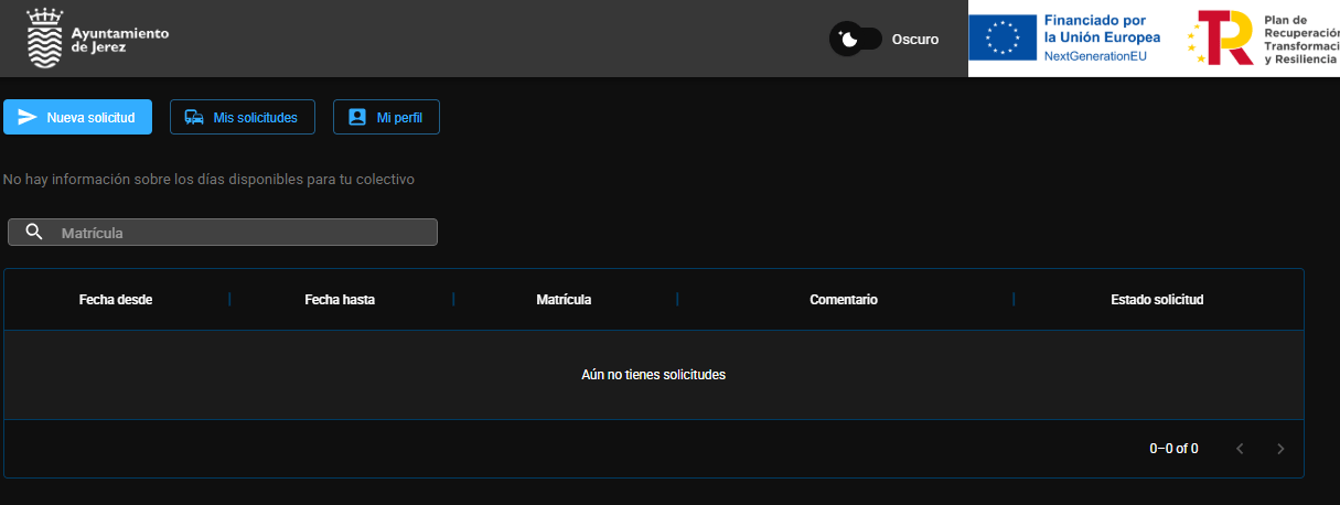 Captura de pantalla de la plataforma oficial del Ayuntamiento de Jerez para la gestión de autorizaciones en la Zona de Bajas Emisiones (ZBE). La imagen detalla los requisitos para residentes y personas con necesidades socio-sanitarias, incluyendo la documentación obligatoria (DNI y permiso de circulación) y el procedimiento de registro online para vehículos autorizados. En la interfaz se observan las opciones de registro para particulares y empresas, así como el panel de usuario para realizar nuevas solicitudes de acceso.