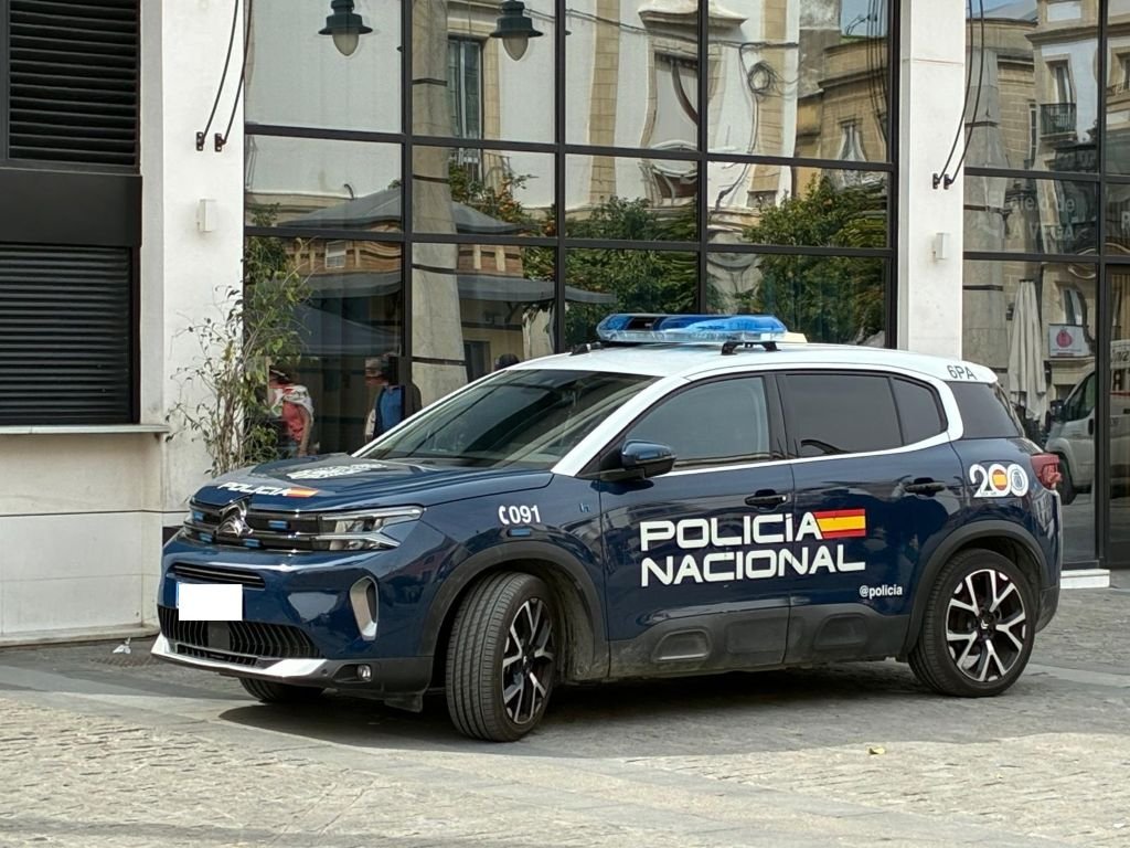 Desarticulados dos activos puntos de venta de droga en Jerez cerca de centros escolares