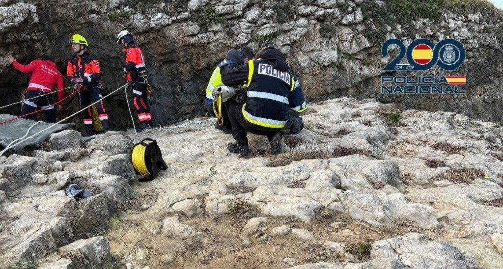 La solidaridad de Jerez con el operativo de rescate en el acantilado de Santander
