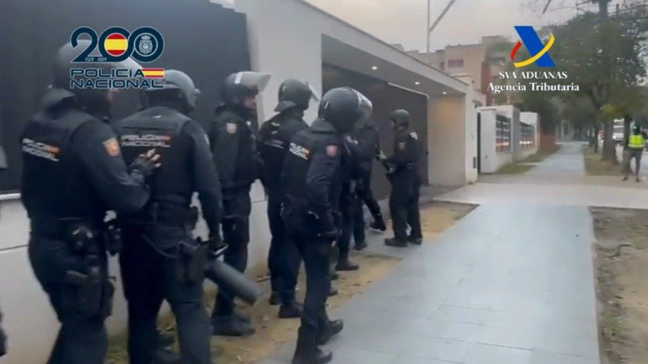 Golpe al blanqueo de capitales en Jerez: registros en muros y falsos enchufes