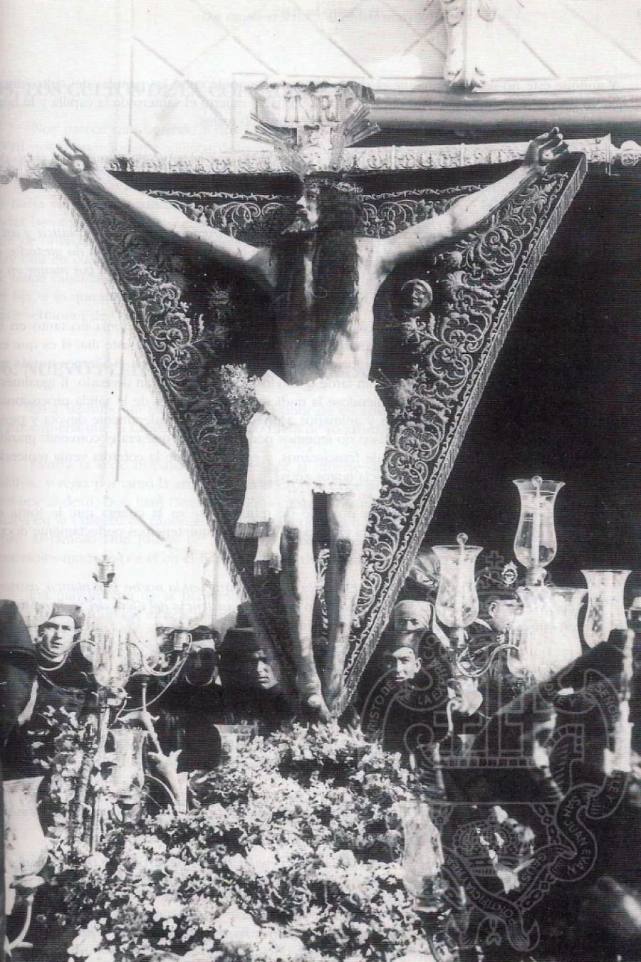Semana Santa de 1957: Imágenes inéditas de Jerez y Sevilla