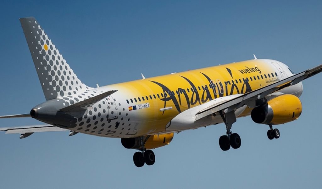 La promoción turística de Andalucía en aviones de Vueling conecta a Jerez con Europa