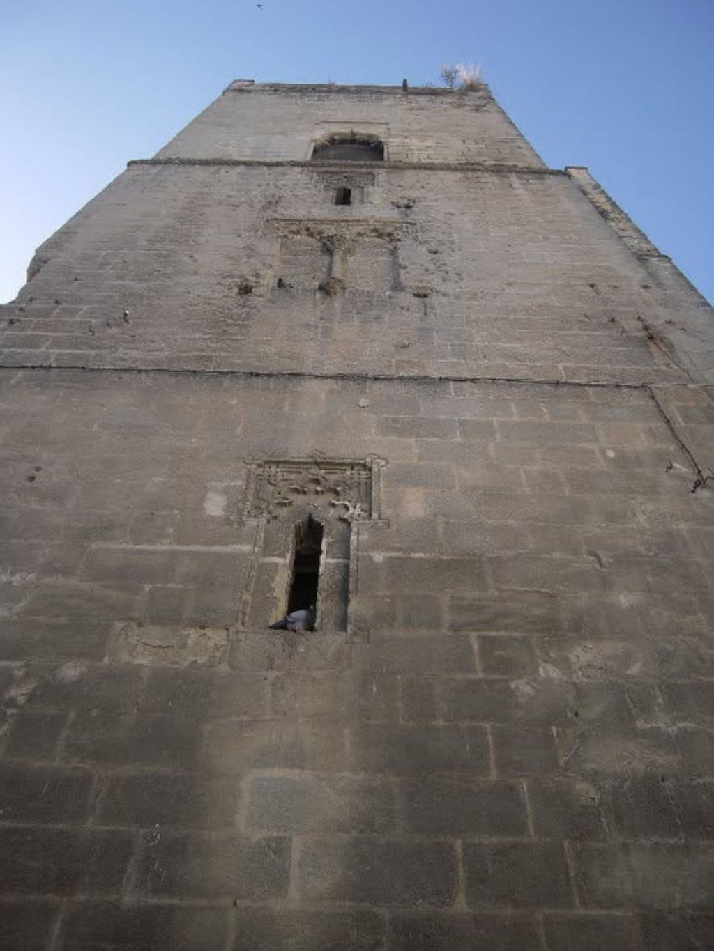 ¿Es la Torre de la Atalaya de Jerez un guardián de secretos? Detalles de su pasado olvidado