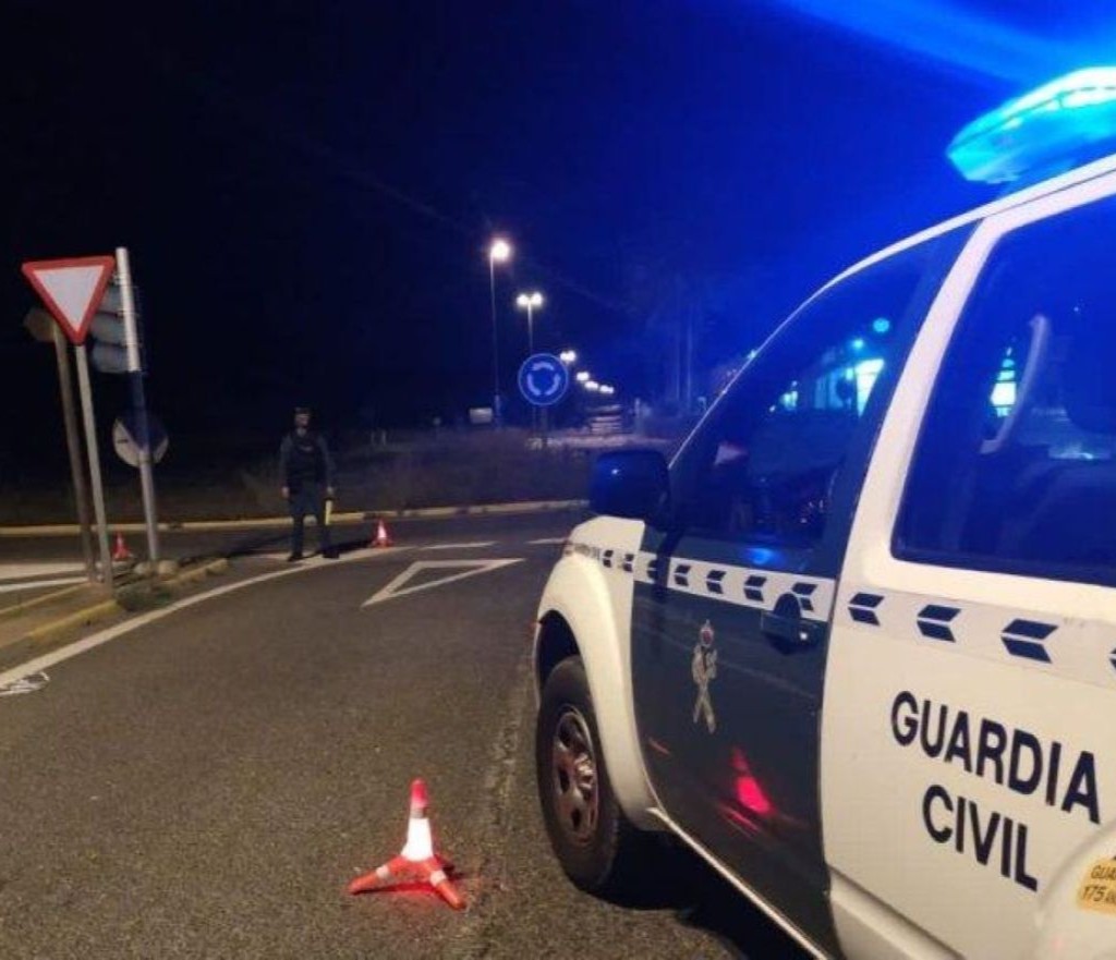 Atropellan a un guardia civil en Chiclana: sindicatos y vecinos estallan