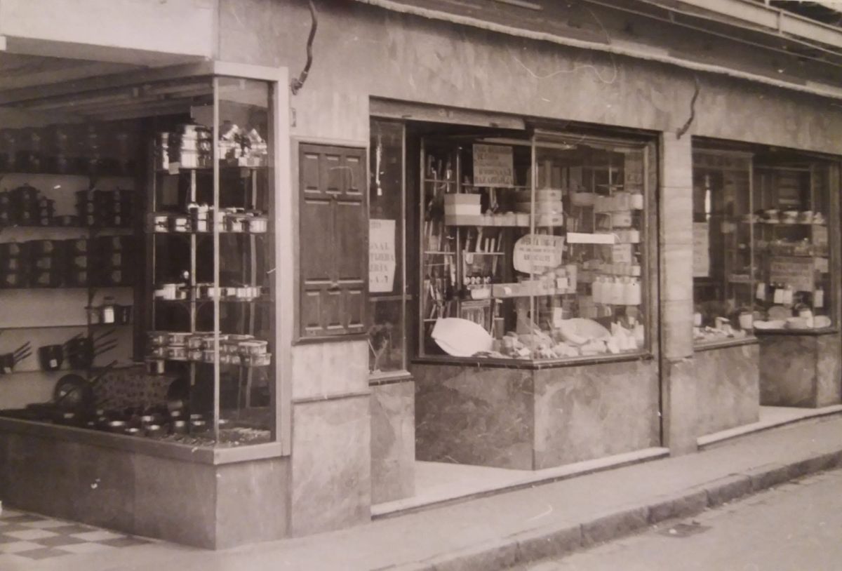 ¿El comercio más antiguo del centro? El negocio de Jerez que abre hoy tras 90 años de resistencia