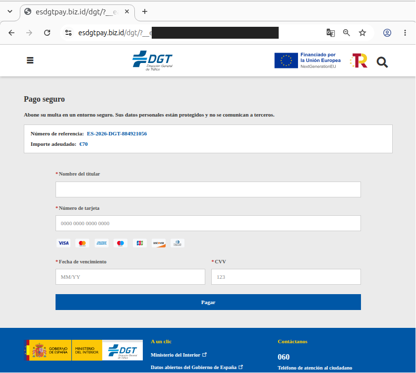 Captura de pantalla del formulario de pago bancario en la web fraudulenta solicitando titular, número de tarjeta, caducidad y código CVV bajo la falsa apariencia de la DGT.